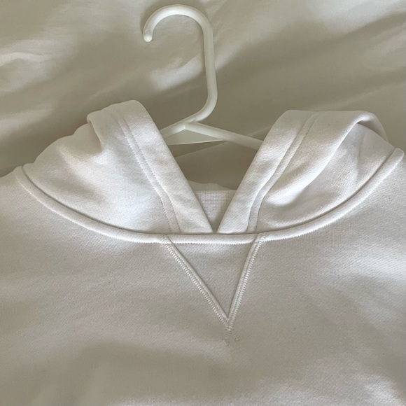 Lululemon Cropped White Hoodie - Picture 3 of 9